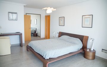 Property slide 22