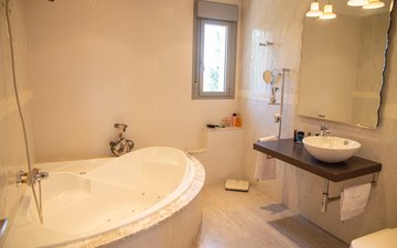Property slide 29
