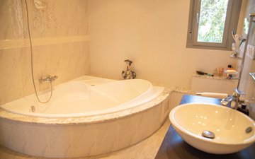 Property slide 30