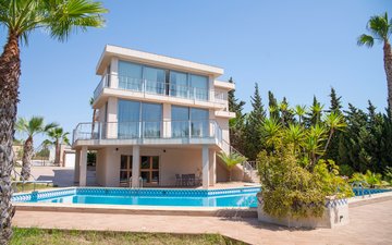 Property slide 47