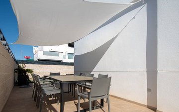 Property slide 20