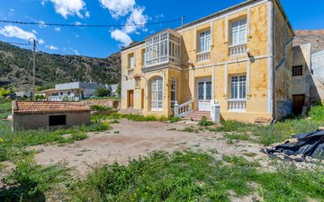 Property slide 12