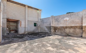 Property slide 47