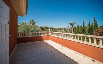 Property slide 19