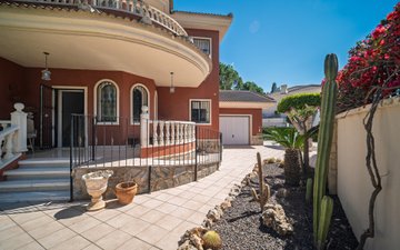 Property slide 37