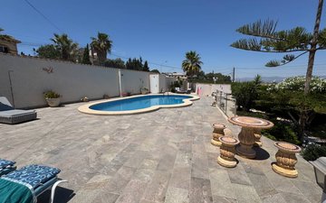 Property slide 48