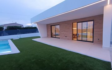 Property slide 19