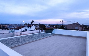 Property slide 22