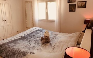 Property slide 18