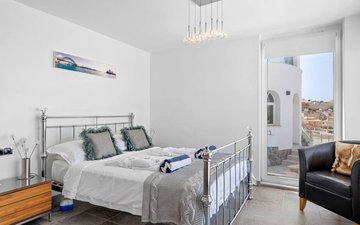 Property slide 41