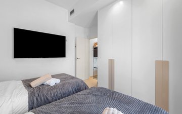 Property slide 31
