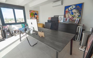 Property slide 20