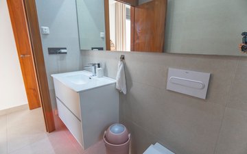 Property slide 27