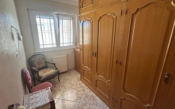 Property slide 16