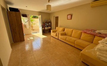 Property slide 11