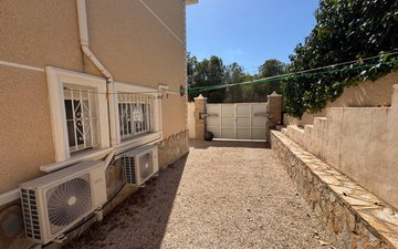 Property slide 31