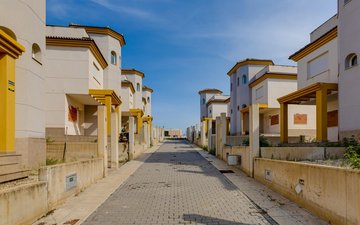 Property slide 37