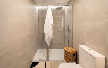 Property slide 50