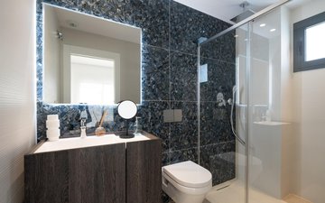 Property slide 19