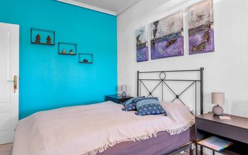 Property slide 25