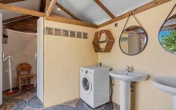 Property slide 39