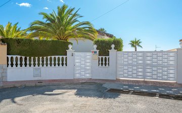Property slide 39