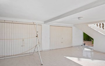 Property slide 41