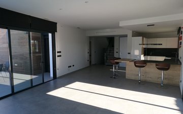 Property slide 4