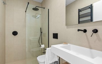 Property slide 20