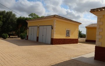Property slide 20