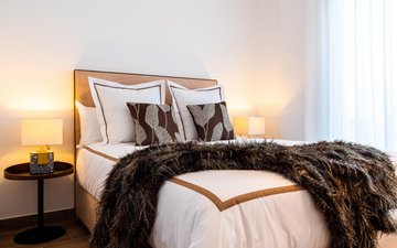 Property slide 21