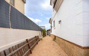 Property slide 43