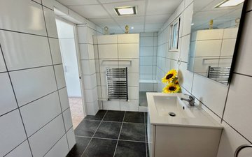 Property slide 16