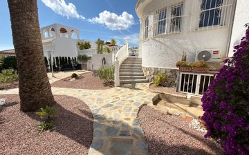 Property slide 18