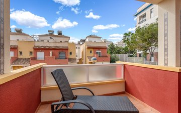 Property slide 20