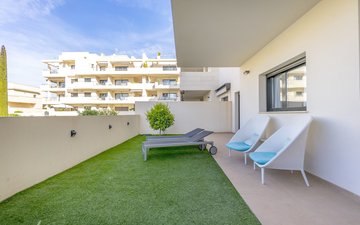 Property slide 20