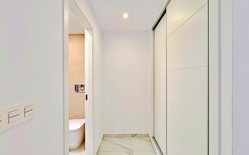 Property slide 20