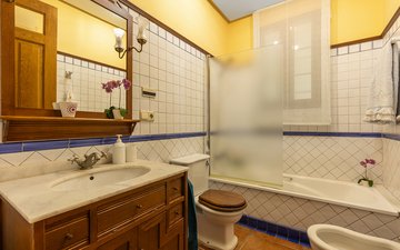 Property slide 37