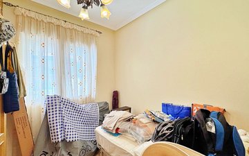 Property slide 20