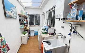 Property slide 22