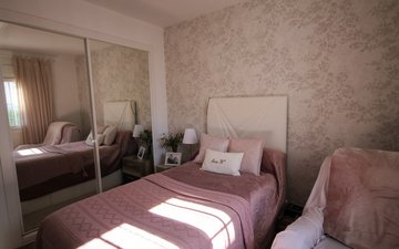 Property slide 16