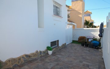 Property slide 44