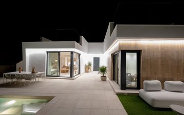 Property slide 10