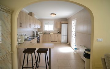 Property slide 10