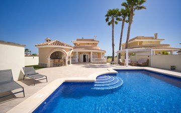 Property slide 38