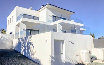 Property slide 43