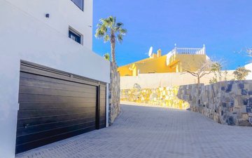 Property slide 46