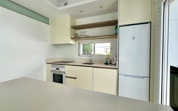 Property slide 7