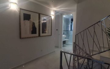 Property slide 25