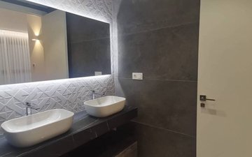 Property slide 26